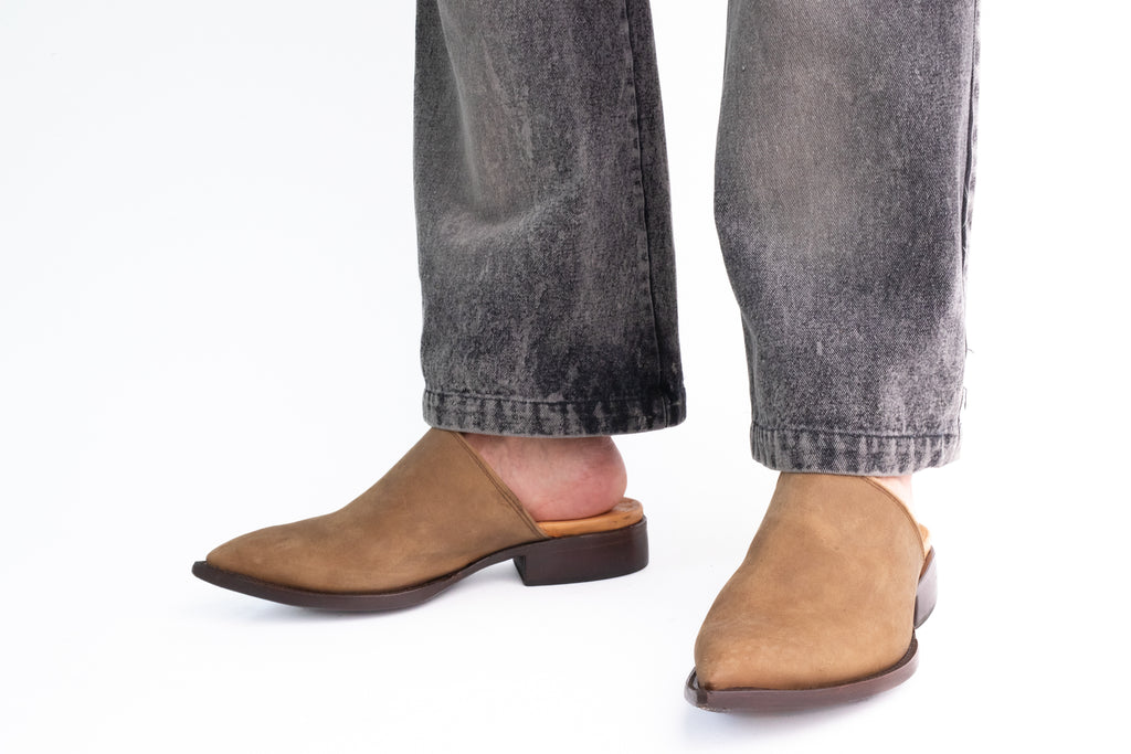 Navaja: Taupe Suede Mules