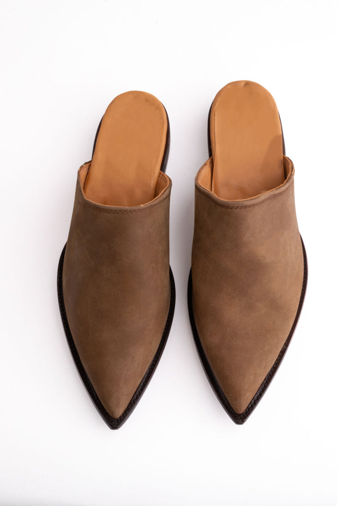 Navaja: Taupe Suede Mules